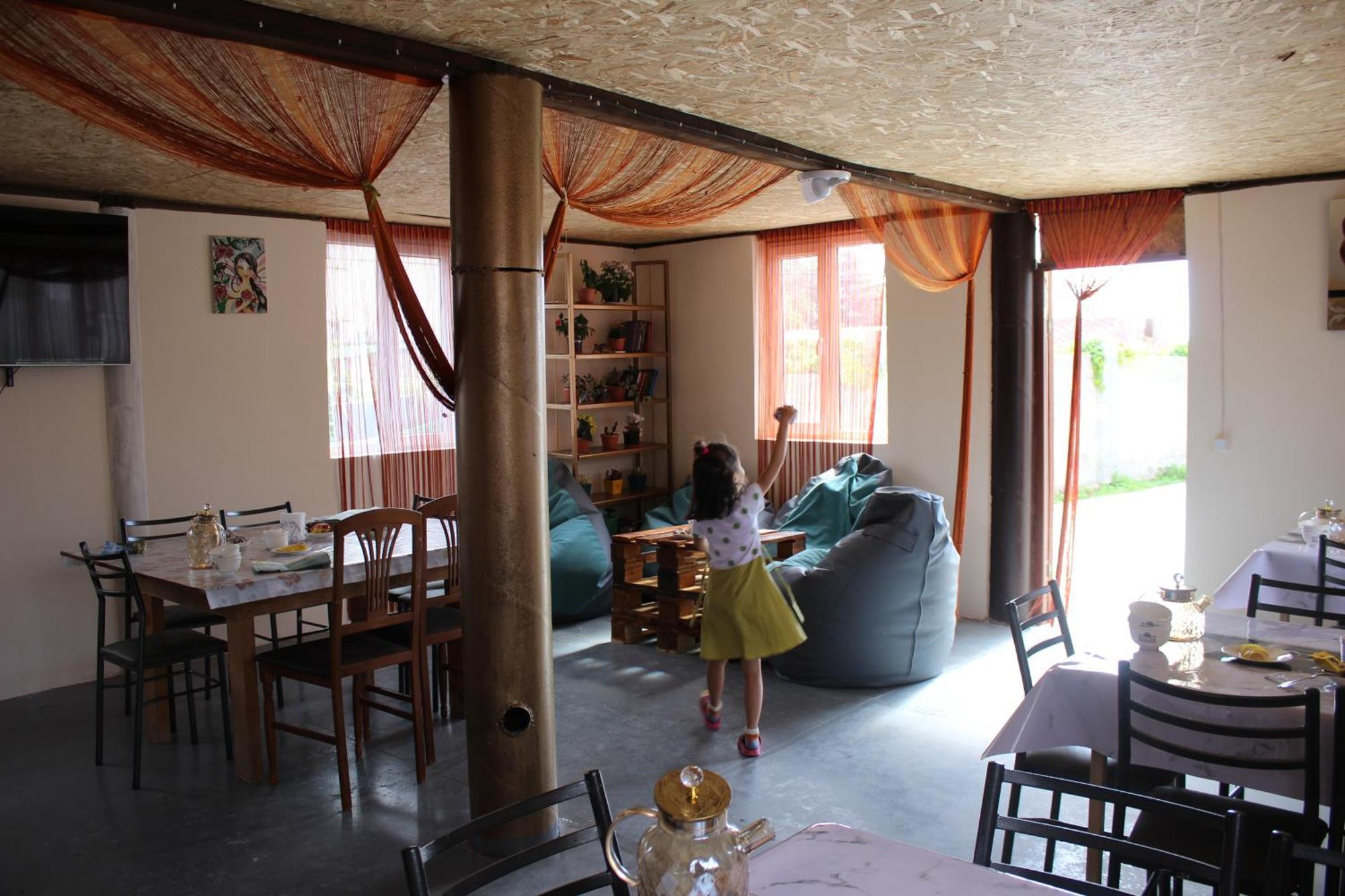 Hotel Wings Art Cholpon-Ata Esterno foto
